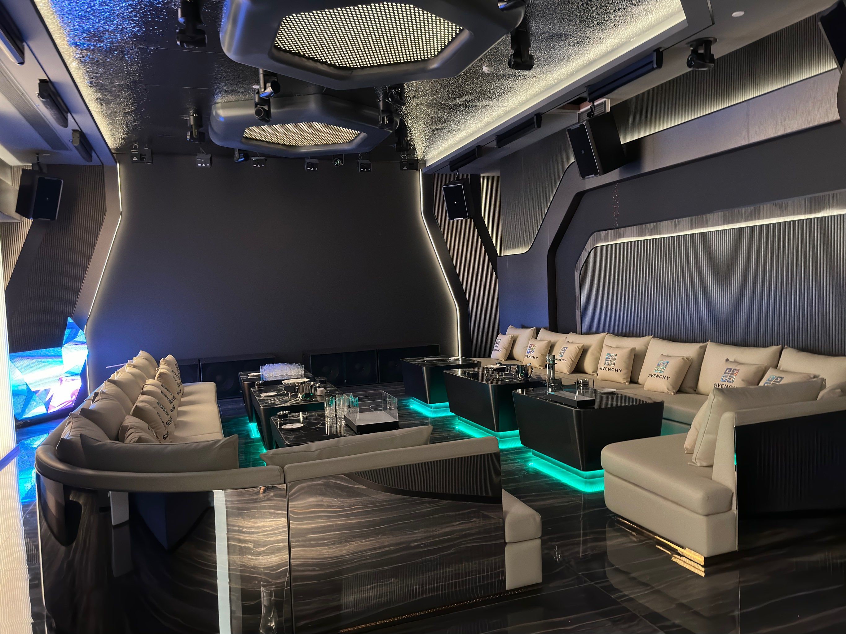 张家口商务ktv消费攻略解析-蔚县ktv预订